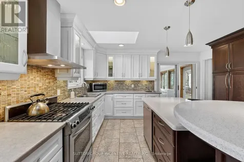 24 Brambel Road Oro-medonte ON L0L 2L0