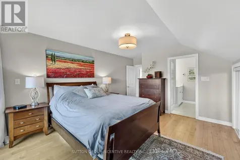 24 Brambel Road Oro-medonte ON L0L 2L0