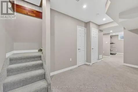 24 Brambel Road Oro-medonte ON L0L 2L0