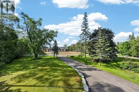 24 Brambel Road Oro-medonte ON L0L 2L0