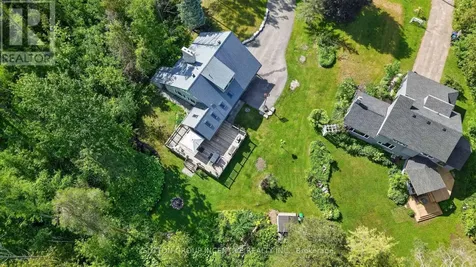 24 Brambel Road Oro-medonte ON L0L 2L0