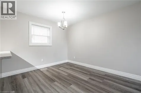 38 Viewpoint Avenue Hamilton ON L8V 2S5