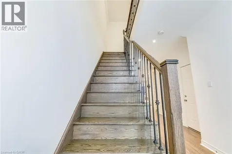 3087 Eberly Woods Drive Oakville ON L6M 0T7
