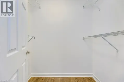 3087 Eberly Woods Drive Oakville ON L6M 0T7