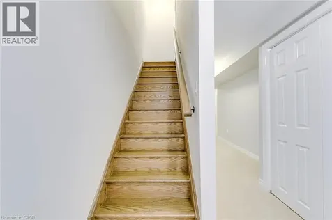 3087 Eberly Woods Drive Oakville ON L6M 0T7