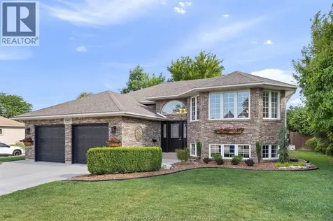 1068 Socrates Crescent Windsor ON N9G 2N9