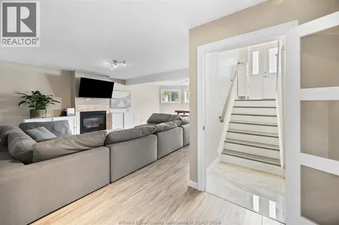1068 Socrates Crescent Windsor ON N9G 2N9