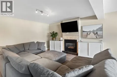 1068 Socrates Crescent Windsor ON N9G 2N9