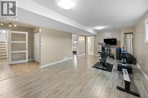 1068 Socrates Crescent Windsor ON N9G 2N9