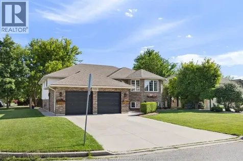1068 Socrates Crescent Windsor ON N9G 2N9