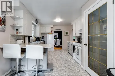 21 Prospect Street Kingsville ON N9Y 1M6
