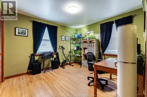 21 Prospect Street Kingsville ON N9Y 1M6