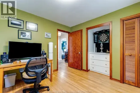21 Prospect Street Kingsville ON N9Y 1M6