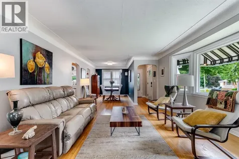 21 Prospect Street Kingsville ON N9Y 1M6
