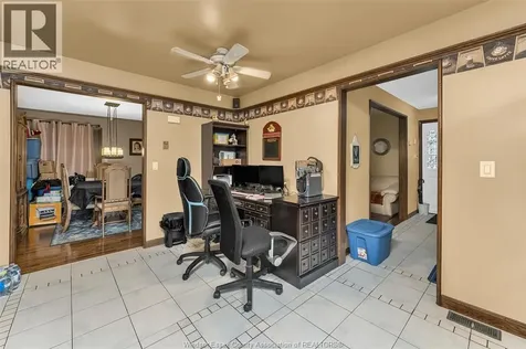 3230 Forest Glade Windsor ON N8R 1X3