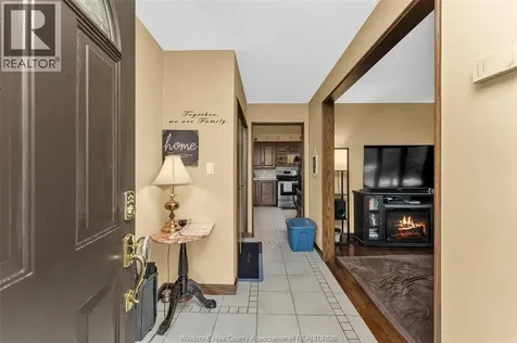 3230 Forest Glade Windsor ON N8R 1X3
