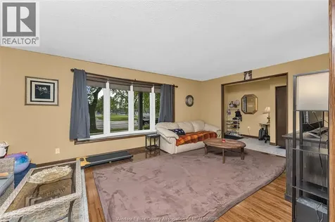 3230 Forest Glade Windsor ON N8R 1X3