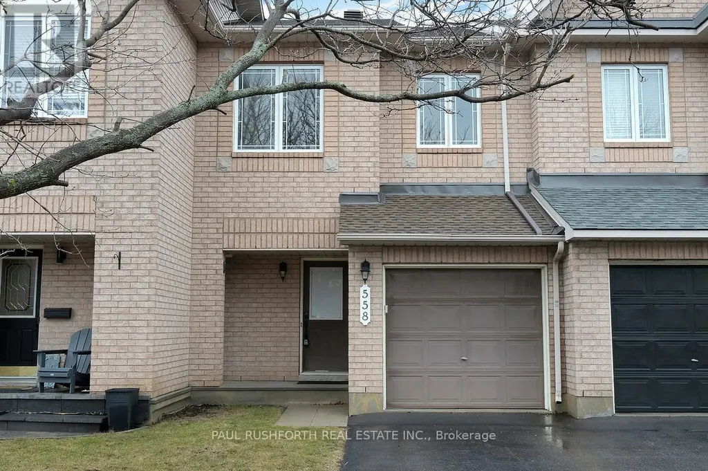 558 Louis Toscano Drive Ottawa ON K4A 0A9