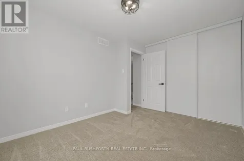 558 Louis Toscano Drive Ottawa ON K4A 0A9