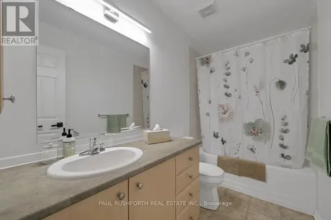 558 Louis Toscano Drive Ottawa ON K4A 0A9