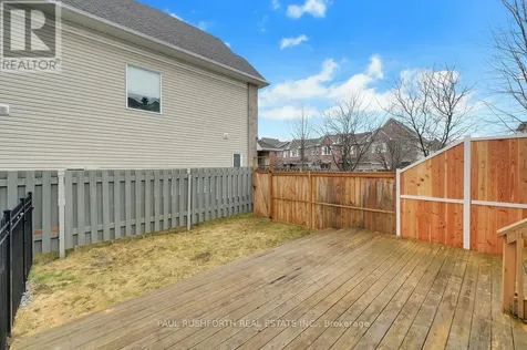 558 Louis Toscano Drive Ottawa ON K4A 0A9