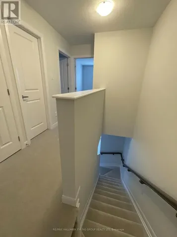 923 Lixnaw Court Ottawa ON K2J 6Y3