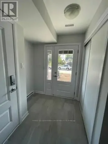 923 Lixnaw Court Ottawa ON K2J 6Y3