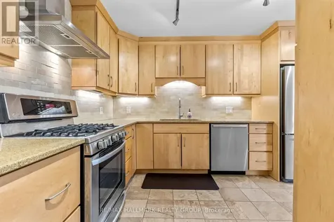 988 Lucille Way Ottawa ON K4A 4J2