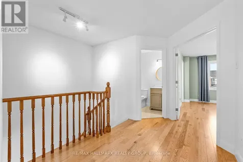 988 Lucille Way Ottawa ON K4A 4J2