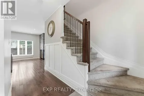 979 Admiral Avenue Ottawa ON K1Z 6L8