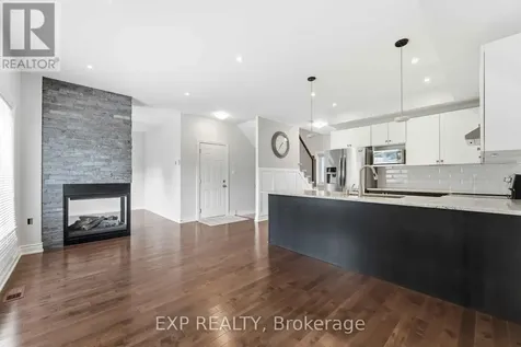 979 Admiral Avenue Ottawa ON K1Z 6L8