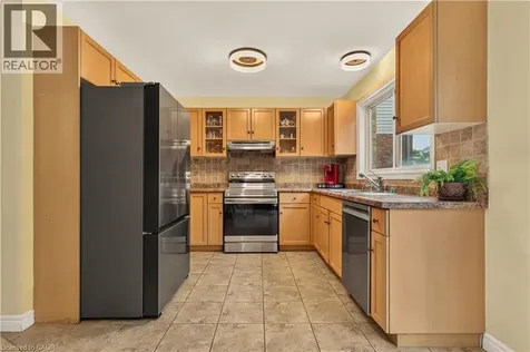 72 Etherington Crescent Binbrook ON L0R 1C0