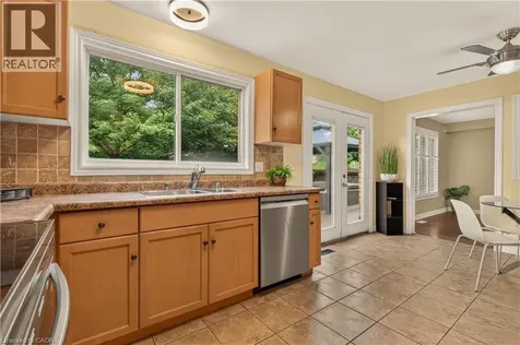 72 Etherington Crescent Binbrook ON L0R 1C0