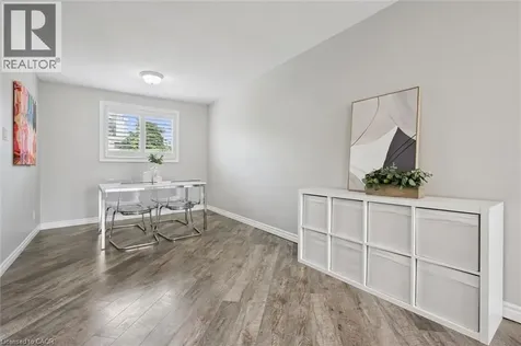 60 Elmsdale Drive Kitchener ON N2E 2G4