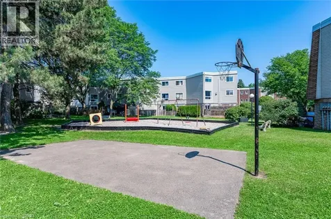 60 Elmsdale Drive Kitchener ON N2E 2G4