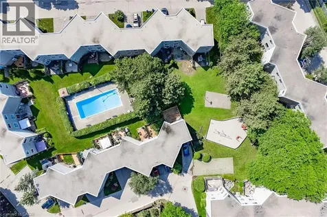 60 Elmsdale Drive Kitchener ON N2E 2G4