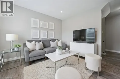 60 Elmsdale Drive Kitchener ON N2E 2G4