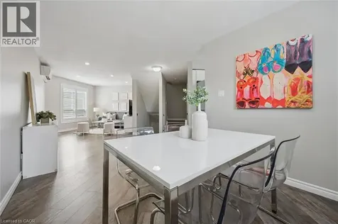 60 Elmsdale Drive Kitchener ON N2E 2G4