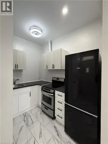 169 Wentworth Street North Hamilton ON L8L 5V6