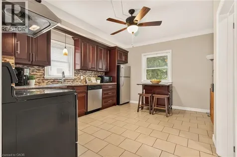 277 Normanhurst Avenue Hamilton ON L8H 5N3