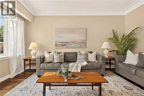 277 Normanhurst Avenue Hamilton ON L8H 5N3