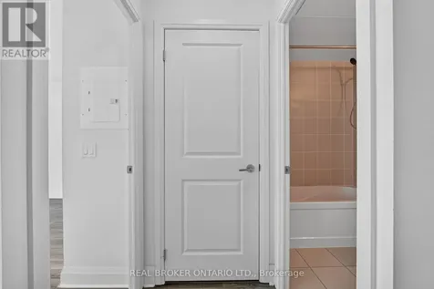 15 Zorra Street Toronto (islington-city Centre West) ON M8Z 4Z6