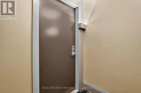 15 Zorra Street Toronto (islington-city Centre West) ON M8Z 4Z6