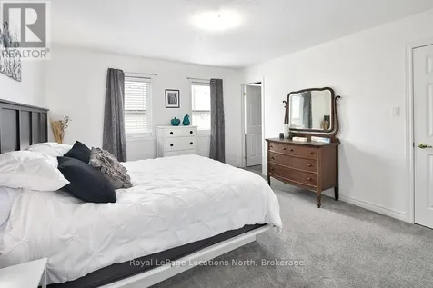 38 Plewes Drive Collingwood ON L9Y 3B7
