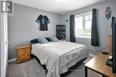 38 Plewes Drive Collingwood ON L9Y 3B7