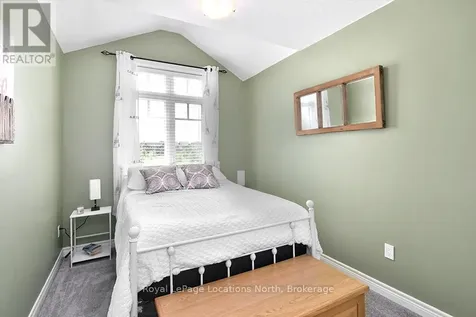 38 Plewes Drive Collingwood ON L9Y 3B7