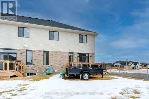 4 Braun Avenue Tillsonburg ON N4G 0K5