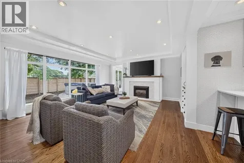 760 Kingsway Drive Burlington ON L7T 3H4