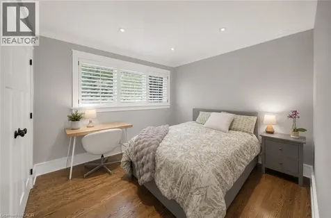 760 Kingsway Drive Burlington ON L7T 3H4