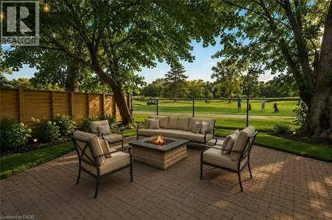 760 Kingsway Drive Burlington ON L7T 3H4